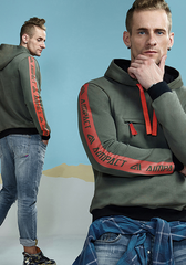 Causal Hooded Sweatshirt