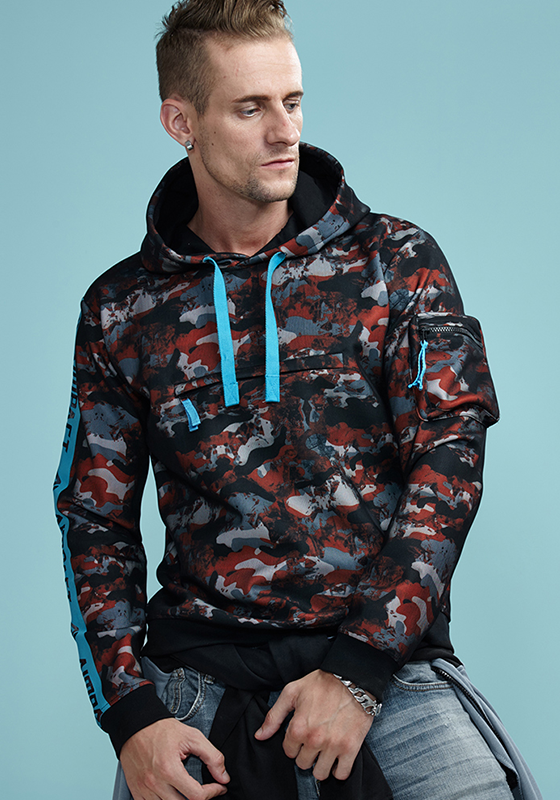 Camo Zipper Pocket Hoody