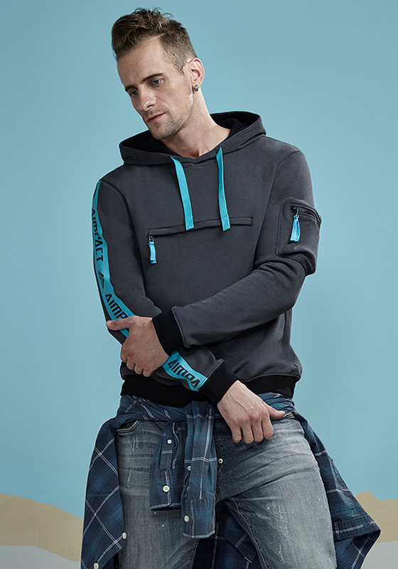 Causal Hooded Sweatshirt